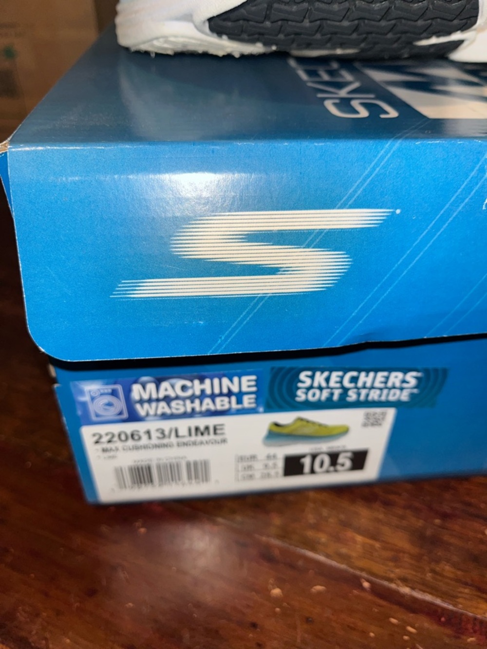 Lime Green Sketchers Max Cushion Endeavour tennis shoes walking mens 10.5 10 1/2 - Picture 2 of 7